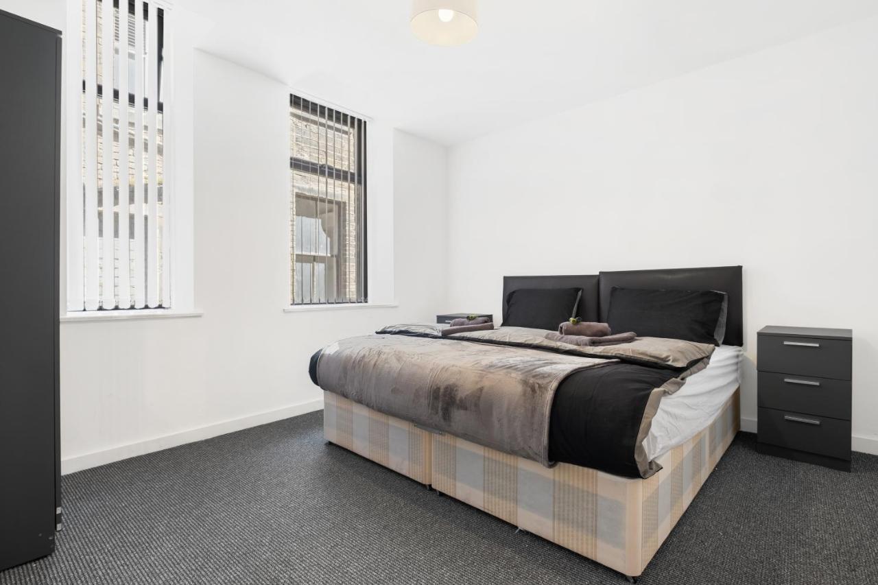 Bradford City Centre Apartments: Extended Stay with Self Check-In Exterior photo
