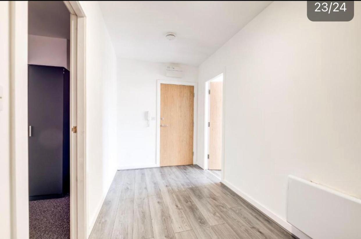 Bradford City Centre Apartments: Extended Stay with Self Check-In Exterior photo